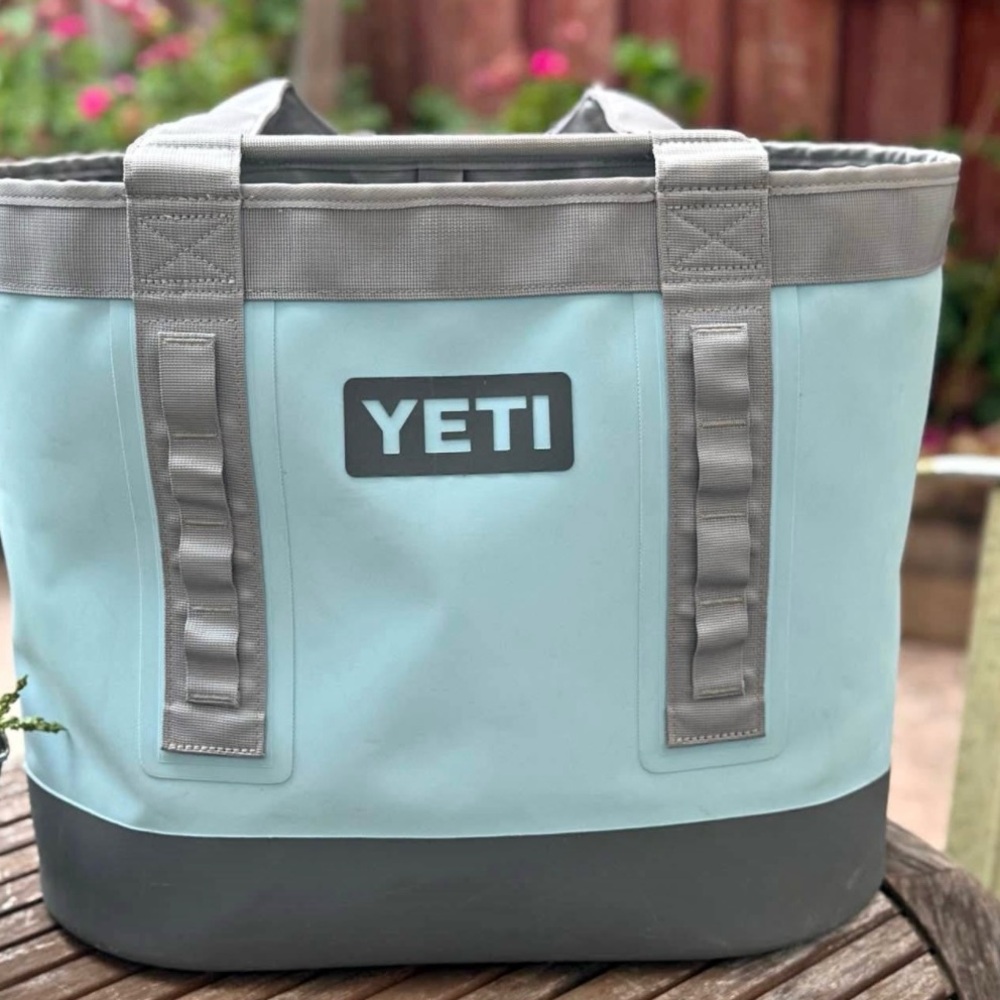 YETI Sky Blue and Gray Carryall 35 rare